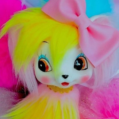 lalalalaaaajsjs's profile picture. bug in your garden 🍭 comms open barely use this app bc its full of convicted pedophiles