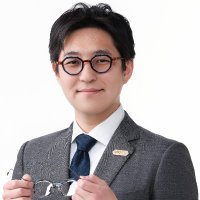 よしひこ|メガネのプロ (@sakata_yoshi) 's Twitter Profile Photo よしひこ|メガネのプロ (@sakata_yoshi) 's Twitter Profile Photo