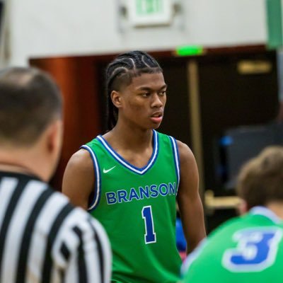 2026 Combo Guard at The Branson School- 6’6 180lbs GPA: 3.7 uw | 🇵🇭🇺🇸 IG: @chaseroberts0n 661-220-6964