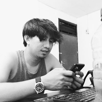 II Laki Laki Biasa II Writter, Traveller and Food's