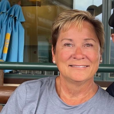 dogscatsangel's profile picture. 