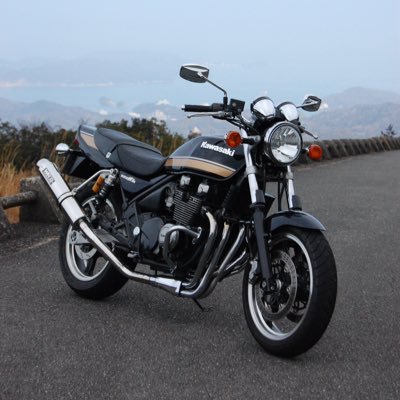 03生まれの987ケイマンとルーテシア3rsとゼファー乗り