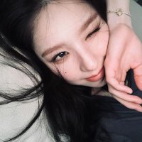 Adriana hasanah (@ceinvts) 's Twitter Profile