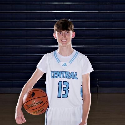 RylanMilby's profile picture. 6’0” 140lb , 2029 multiple sport athlete.  PG/SG