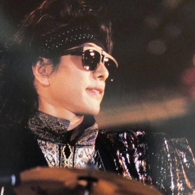 EiBitxYVh569147's profile picture. 