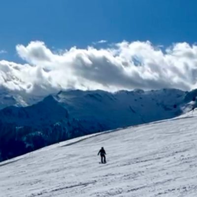 Cloud_I_M's profile picture. Mummager of 4 GenZ, inquisitive, history/Tech/eco, coffee person, Native to the Americas, Runrig fan, highlands, lover of snow. hopefully Revolutionary.