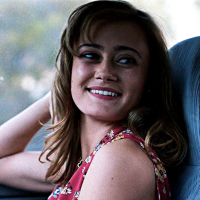 jackie taylor’s number 1 shooter / jackieshauna enthusiast. please credit me if you repost my gifs.