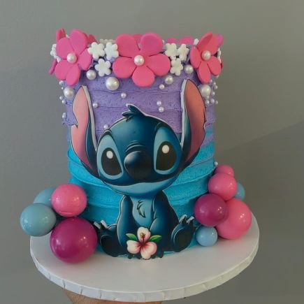 MOM💞cake artist business owner: tues-fri 9am-4pm, Sat 9am-12pm P/holidays Sundays and monday OFF WhatsApp and calls for cake enquiries 0630441671 ❌DMs