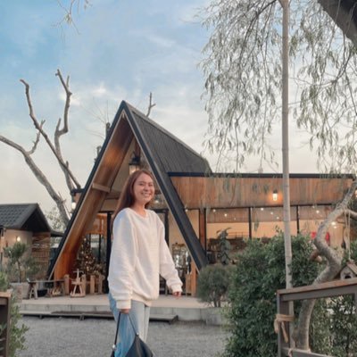 Your smile makes me smile.⛅️🌈🌻 (Don’t cut my credit📷) #PPloyPic