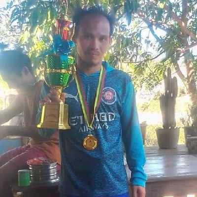 pineyeuser's profile picture. 