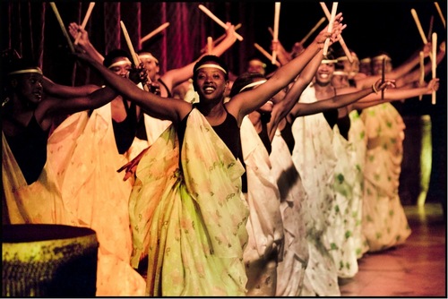 Chants de deuil, Chants de vie: une échange artistique, interculturel, et intergénérationnel entre les communautés autochtonnes et rwandais.