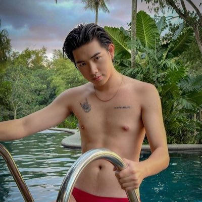 _floreskevin's profile picture. I’m not perfect