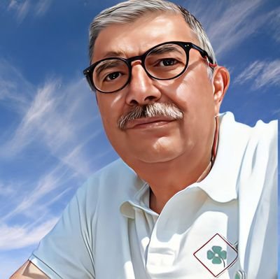 GiorgioSivocci's profile picture. Hobby: foto, monti, PC, ♟, Beatles. Supporter n. 1 di nonno Ugo 🍀🐍. Milanese, quindi Milanista! ♥️🖤 🇮🇹
