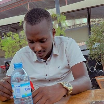procurement specialist, passionate about politics,hustler Entrepreneur,I love nature