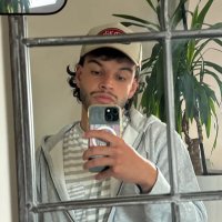 jjjjjjjjj (@quentin_olivirr) 's Twitter Profile