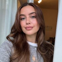 lara (@lara01597853) 's Twitter Profile