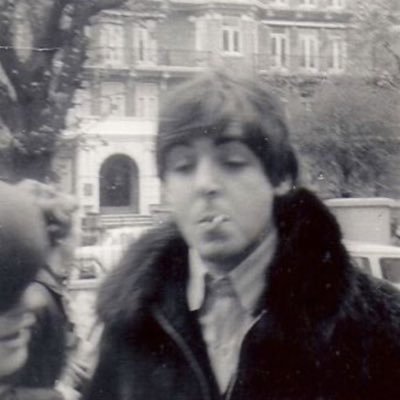 acervo dedicado ao músico james paul mccartney