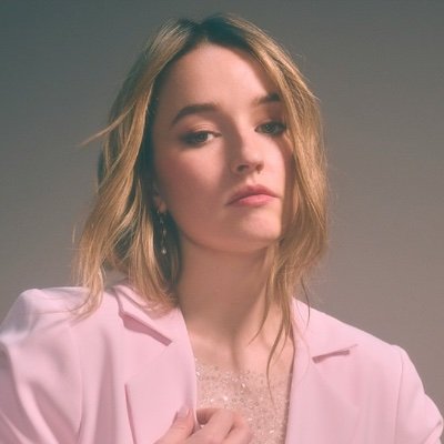 Updates & content on the emmy award nominated actress Kaitlyn Dever. (Fan account || not impersonating Kaitlyn Dever)