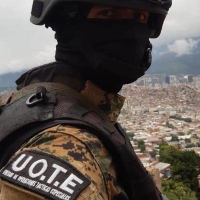 JimPal37's profile picture. A joder la paciencia opositora un rato.
