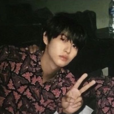 launerosq's profile picture. 