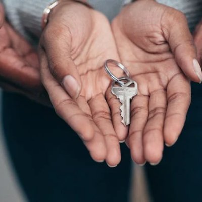 realtydivastl's profile picture. Realtor! Lover of animals, family, friends! Passionate and strong.