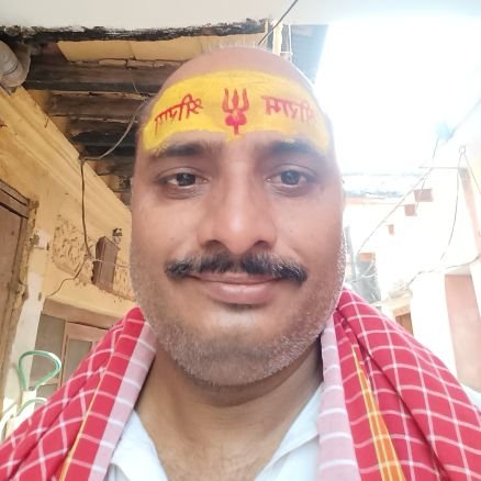 अधिवक्ता ⛔सत्यमेव जयते ⛔ #exमंत्री_तहसील_बार_एसोसिएशन_सहजनवा जनपद गोरखपुर mob 9140005495