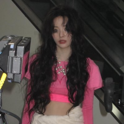 hazeleins's profile picture. please take me anywhere but home