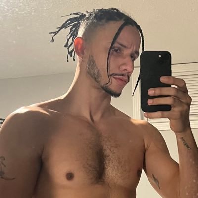 rxnny's profile picture. 🇩🇴 | don’t follow if you’re a minor please | im married and NOT in any dating or hookup app | 🔞 https://t.co/z4spXRNDRQ