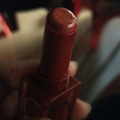 Uthepapente's profile picture. xnutmeg; super power mom; lilbit intrvrt but okay to chitchat