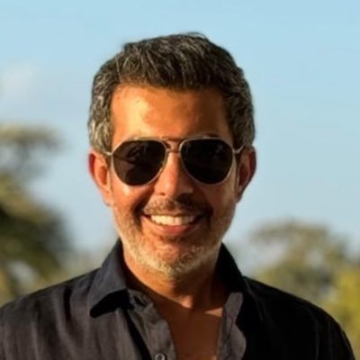 اللهم ارحم واغفر لاخي وحبيبي عبدالرحمن راشد الفودري اللهم اسكنه جنه الفردوس واجعل قبره روض من رياض الجنه وارحم اموات المسلمين يارب العالمين