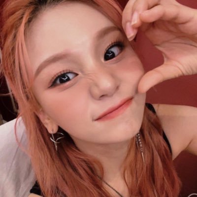 umurice_819's profile picture. UR.