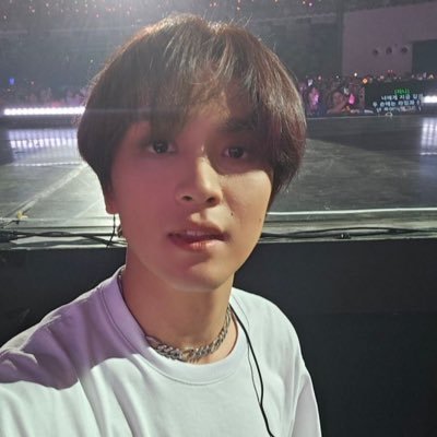 hyuckvr's profile picture. LEE DONGHYUCK ML ♡ ♡🧸