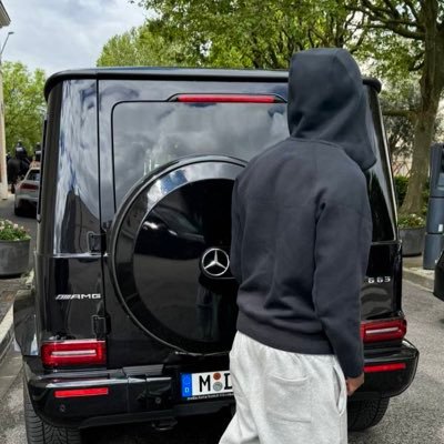 Parwani0_1's profile picture. 