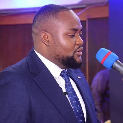 jeune entrepreneur , co-fondateur de BIASHARA GLOBAL sarl.
formateur en marketing et Agro-business.
Analyste politique 🇨🇩