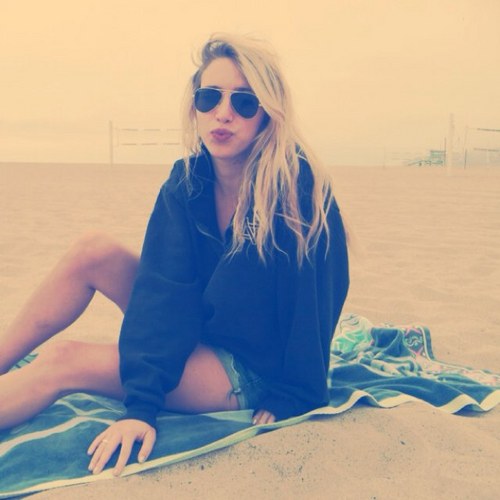 AlizeeSerena's profile picture. Life is good at UofA and ya'll should love me. Ryan Seacrest Productions