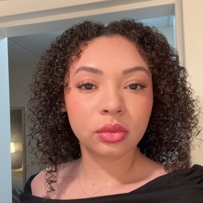 sydneyylloydd's profile picture. 