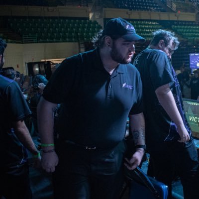 Analyst & Manager for @ConverseEsports Valorant | SC ‘24 | ΚΘΨ | He/Him | Former Analyst @SimpsonEsports