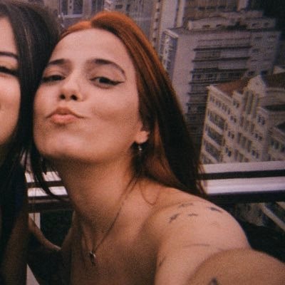 29years | CEO: @mazolaagencia | Vivendo, viajando, amando fotografando, indo em shows e sendo fã do JÃO ⭐️