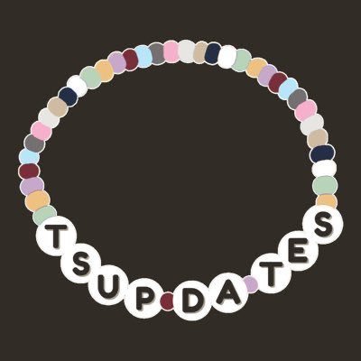 Taylor Swift merch discord ran by @1989_swiftee