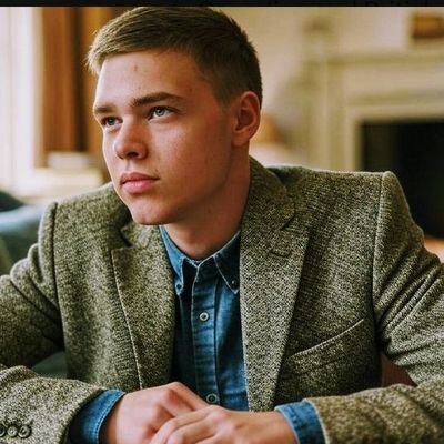 ChrisEastCoast8's profile picture. 26 | Gen Z | Libertarian | Defender of the Truth | Exodus 20: 3-17 | Mixed race | Christian |  SSA | Environmentalist | #JESUSisKing  |  #GaysForTrump