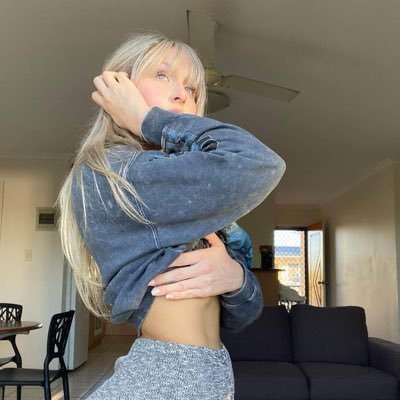 R80463Russell's profile picture. 