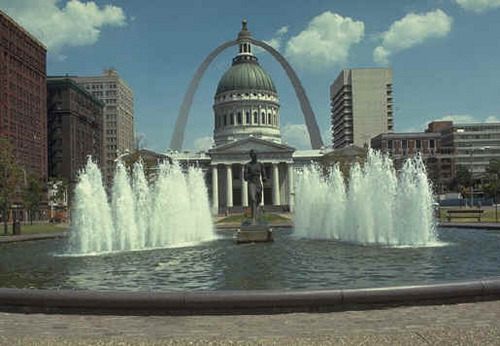 MOSmallBiz's profile picture. If you believe that a thriving Small Business and Entrepreneurial community makes the great State of Missouri strong then support it by retweeting us!