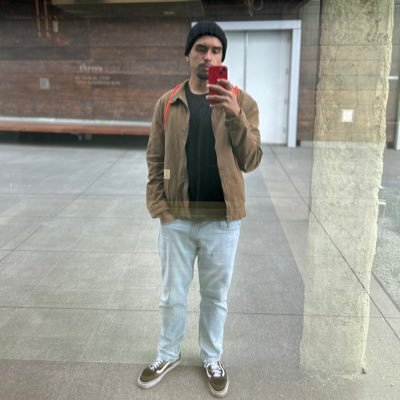 ibericky_'s profile picture. 30