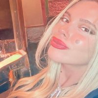 Val (@valstamponii) 's Twitter Profile
