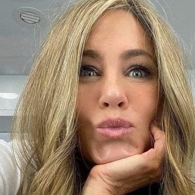 AnistonJen4406's profile picture. hey fan's 👋🥰it's me Jennifer joanna Aniston,  from Los Angeles California 🇺🇸 this my new account here, stay safe y'all