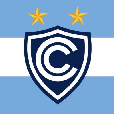 Me enviaron a Perú en contra de mi consentimiento y me toca alentar por el más grande. Único campeón internacional del país.