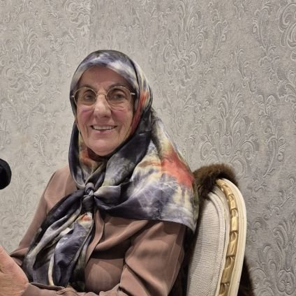 HadiyeSancakl's profile picture. Allahı sevmek Peygamberimizi sevmek Ülkemizi sevmek engüzel  sevdalar🌹🇹🇷
Sakarya🇹🇷