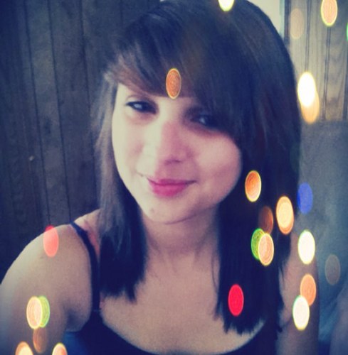 _KandeeGoesRawr's profile picture. folloow mee & ill follow baack C: