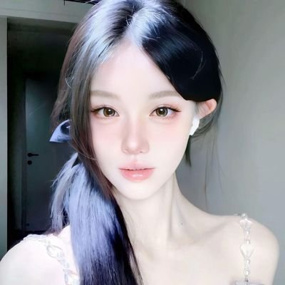 DanielCole93924's profile picture. 