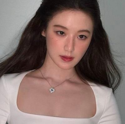 sculpxture's profile picture. (g)i-dle, soojin and olivia. 🫟